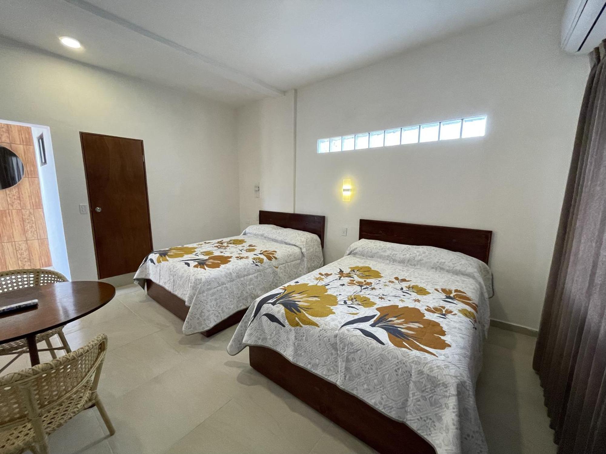 Hotel Allende La Paz Bagian luar foto